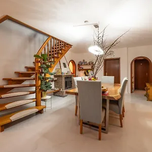 Ad Gaestezimmer Sinstorf Apartment